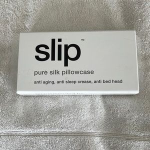 Slip King pillowcase